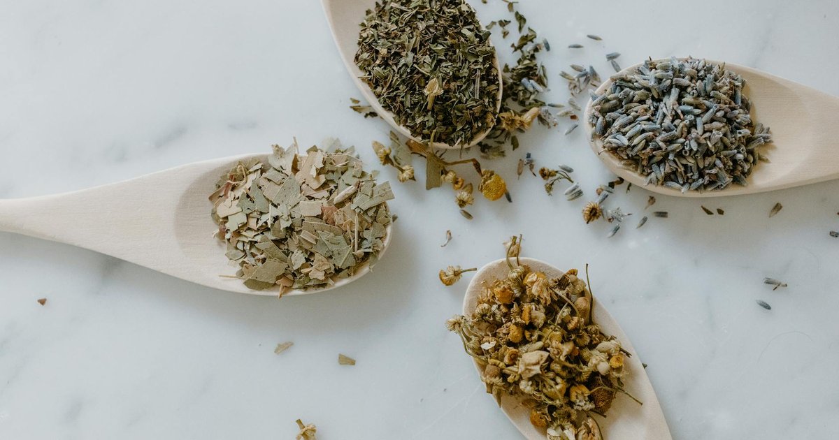 春の血行不良で朝のむくみが取れない。マテロースト＋シベリアンジンセンで末梢循環をサポートする習慣